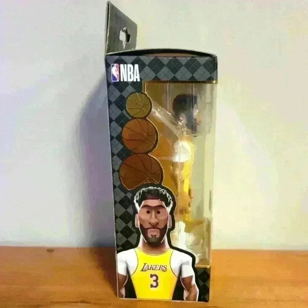 Funko gold NBA legend Anthony Davis LA Lakers - Picture 4 of 6